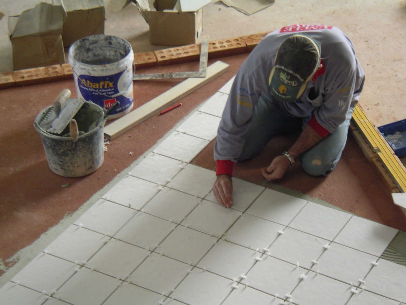 Tiling Costs in London: 2026 Price Guide (Per Sqm & Day Rate)